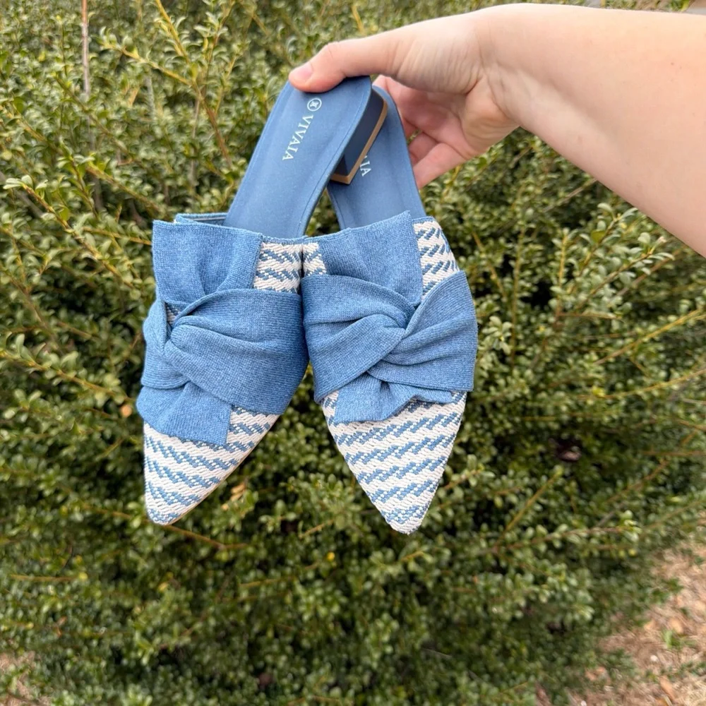 NEW Vivaia Yaffa Pointed Toe Knot Detail Blue Mules Flats Women Size 9 (40) - Picture 7 of 10